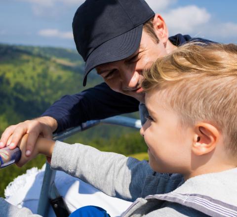 Familienurlaub mit Kind und Hund an der Ostsee oder in den Alpen